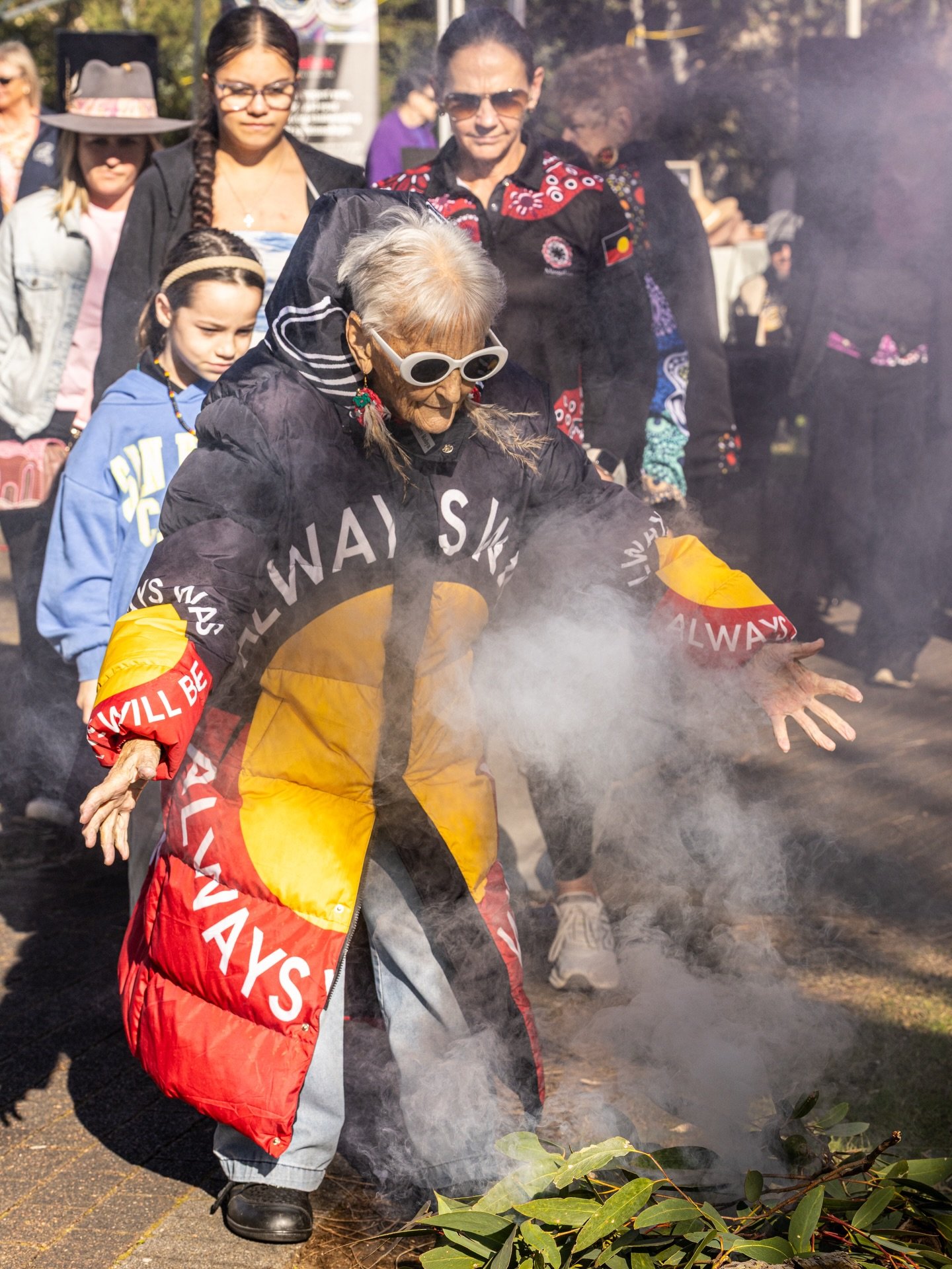 Vale Aunty Robyn Reid. I didn&rsquo;t have to know Robyn well to know that she was as good they come. She was always so happy, laughing at the sight of the girls as she burst into playgroup so excited to see all the tiny kids enjoying the space that 
