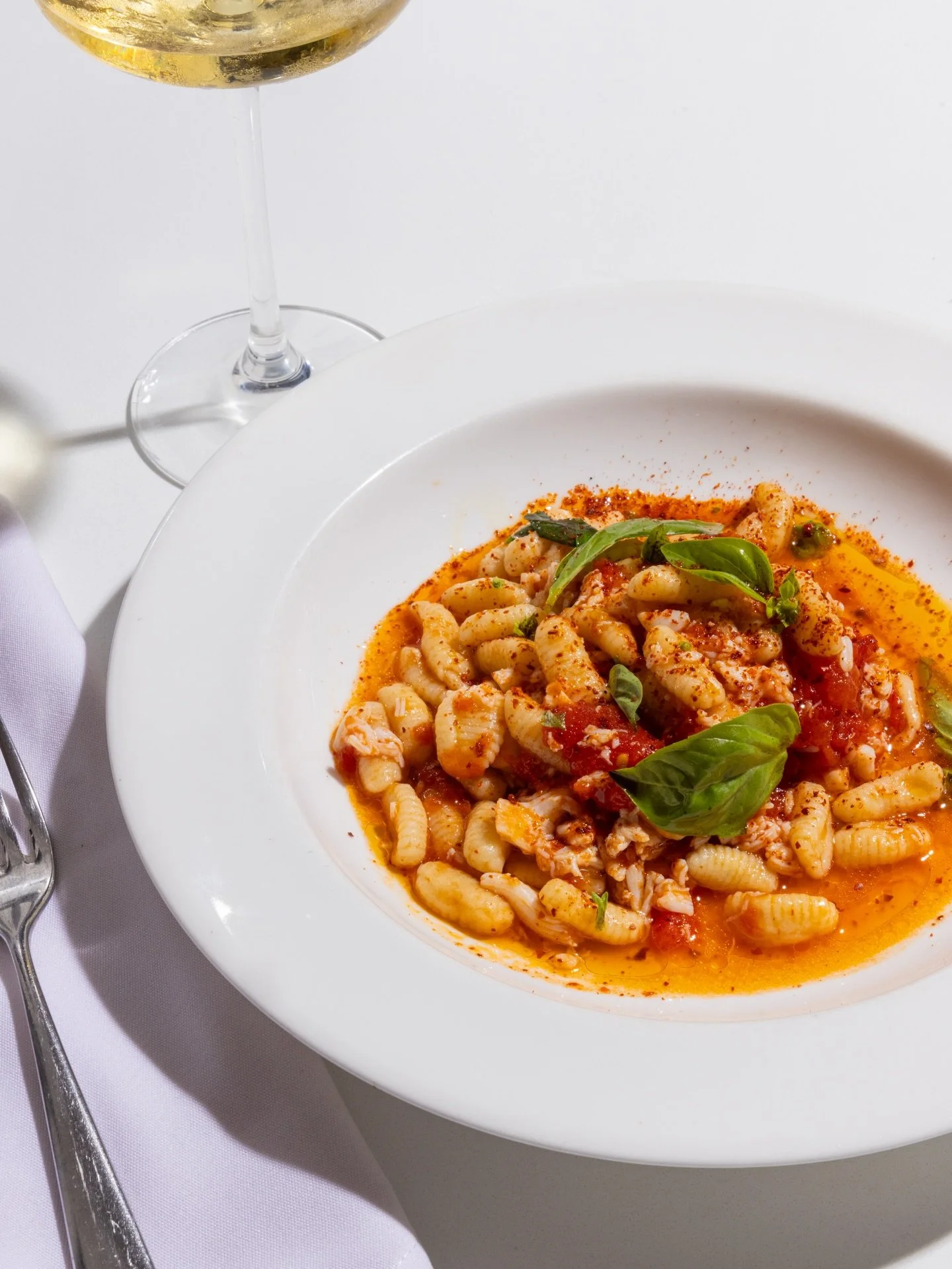 @tuttibychillis my new favourite reminder that Central Coast dining is one of the top reasons why living here is, well, I wouldn&rsquo;t honestly want to be anywhere else at this point. 

The latest venue from @hayleyhard and @cameron_cansdell who ar