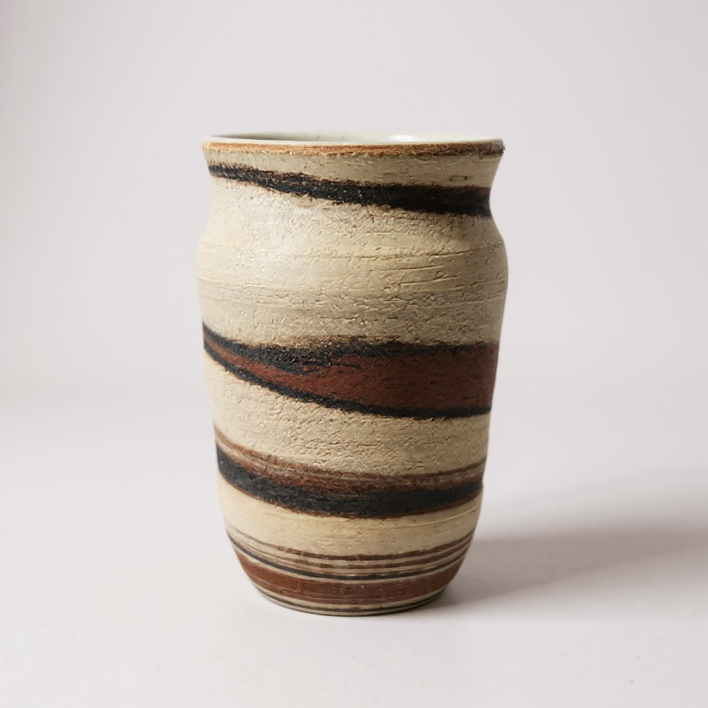 Small Marbled Vase 1