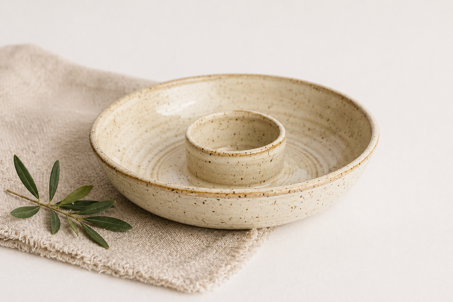 8" Olive Bowl