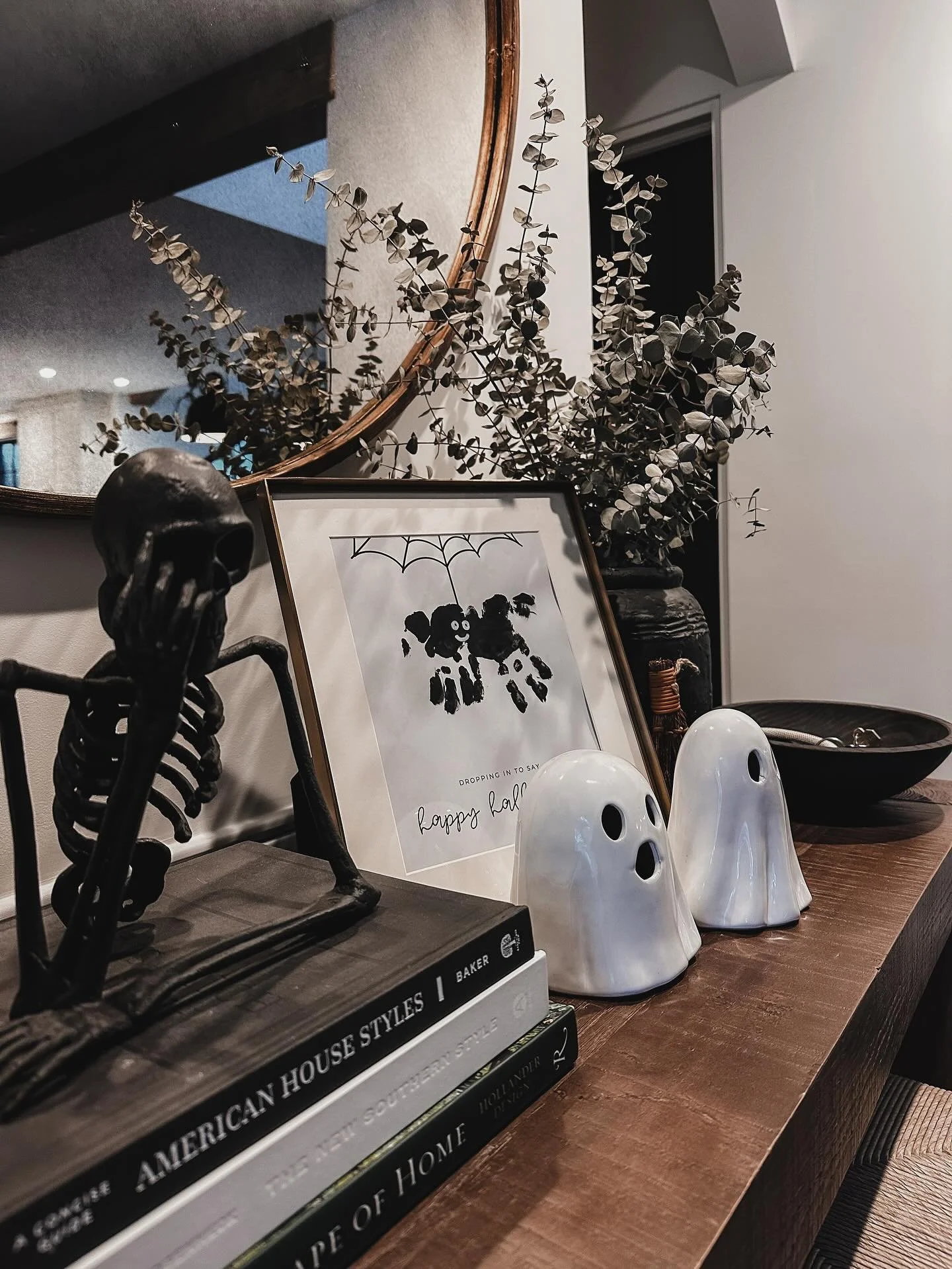 Spooky season 💀🦇🕸️

Not pictured: me spazzing out after my paint covered toddler smeared some on my car, the lamp and who knows where else&hellip;toddler crafts are not for the weak! 🫠😬

But even though it&rsquo;s imperfect and smudged - it&rsqu