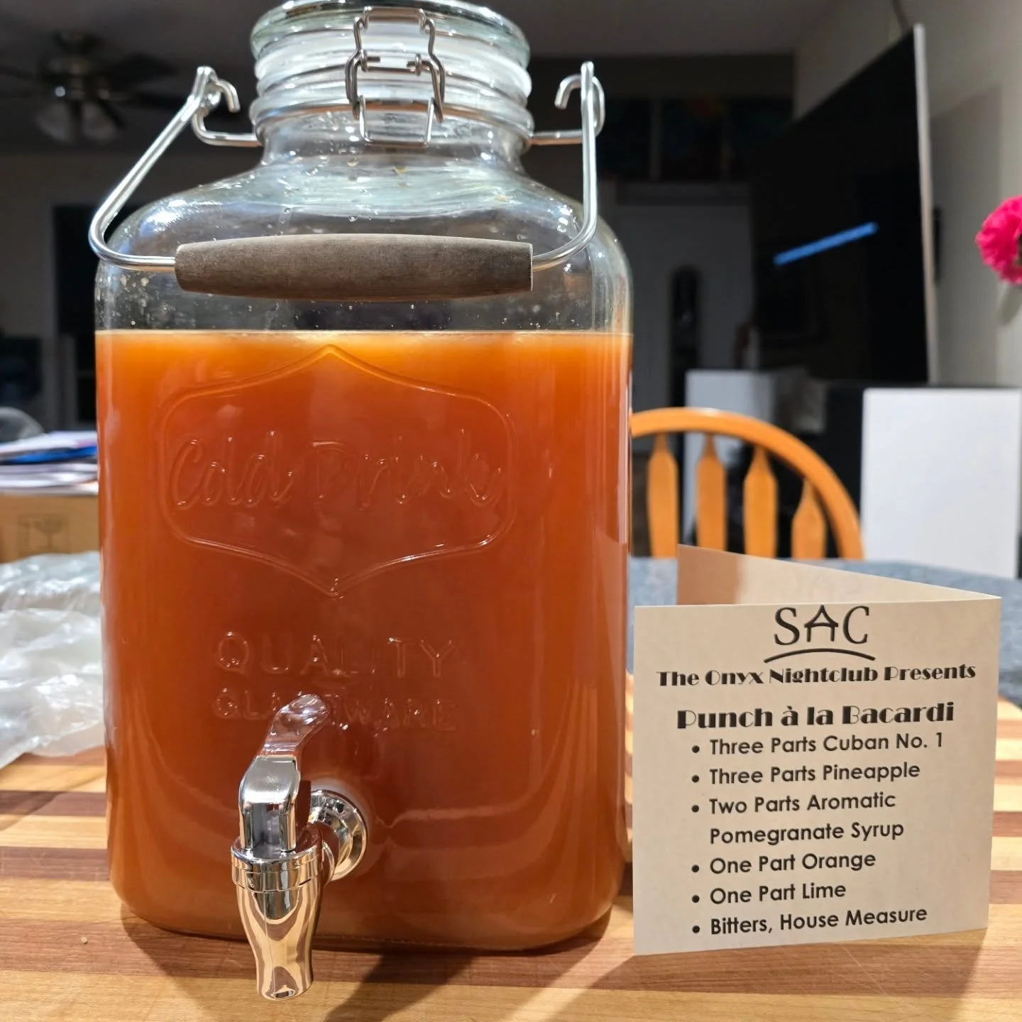 House Rum Punch for @schoolhousearts performance of Chicago. Its a prohibition style recipe using the classic 1 of sour, 2 of sweet, 3 of strong 4 of weak punch recipe.

1 of sour = lime
2 of sweet = House Aromatic Pomegranite syrup
3 strong = Bacard