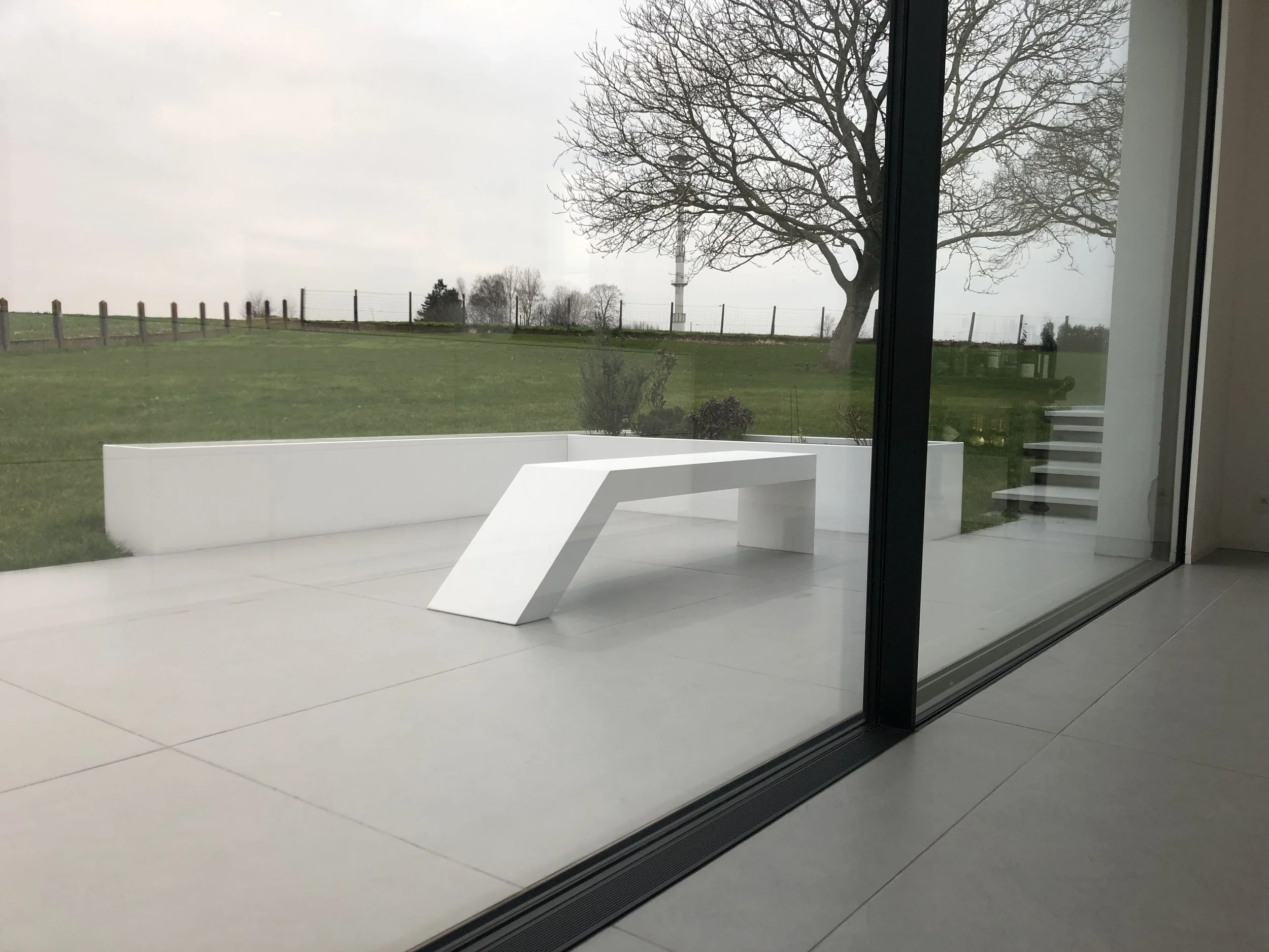 oblique_6940.jpg