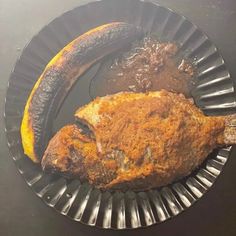 GRILLED SPICY TILAPIA, PLAINTIAN AND SAUCE