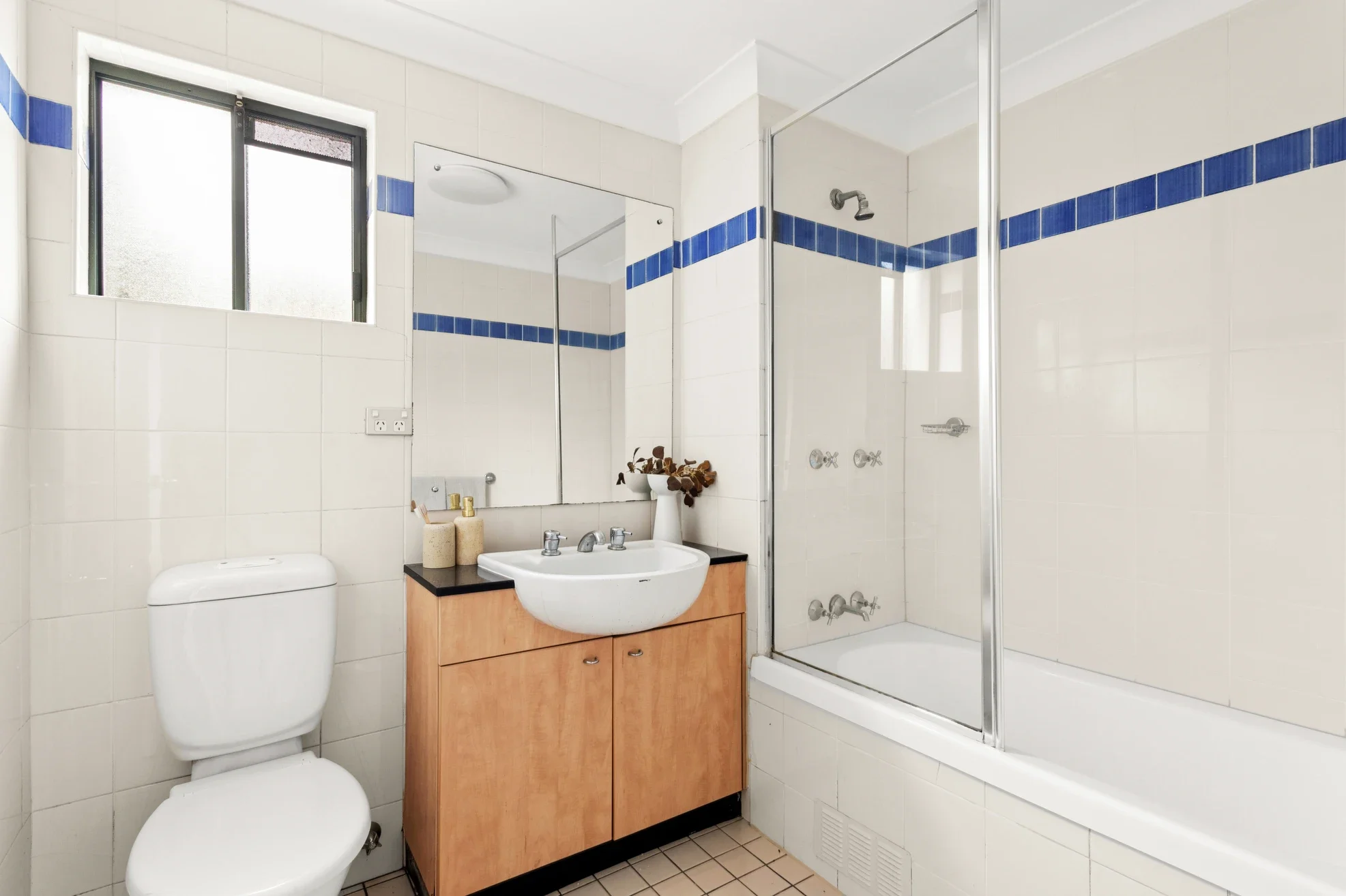 1f7a-H3529324-206485274__1781837781-65985-970-74WilsonStNewtown-2.webp