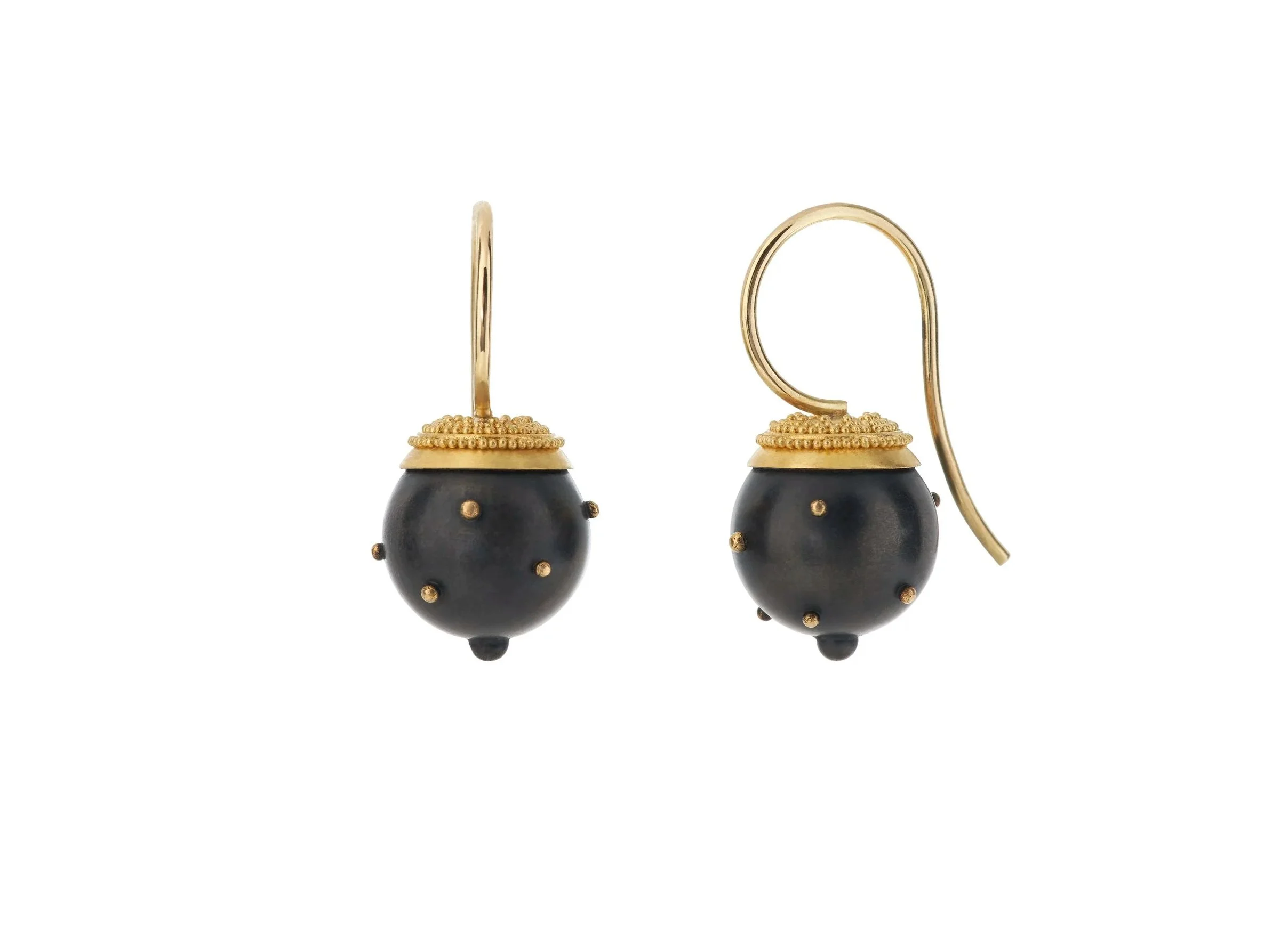 Kugel Ohrringe. 900/- Gold, geschwärztes Silber