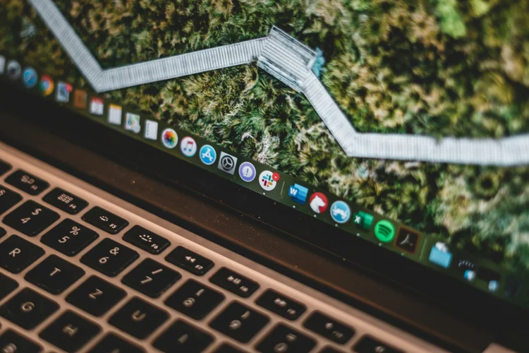 macbook air m4 light up keyboard