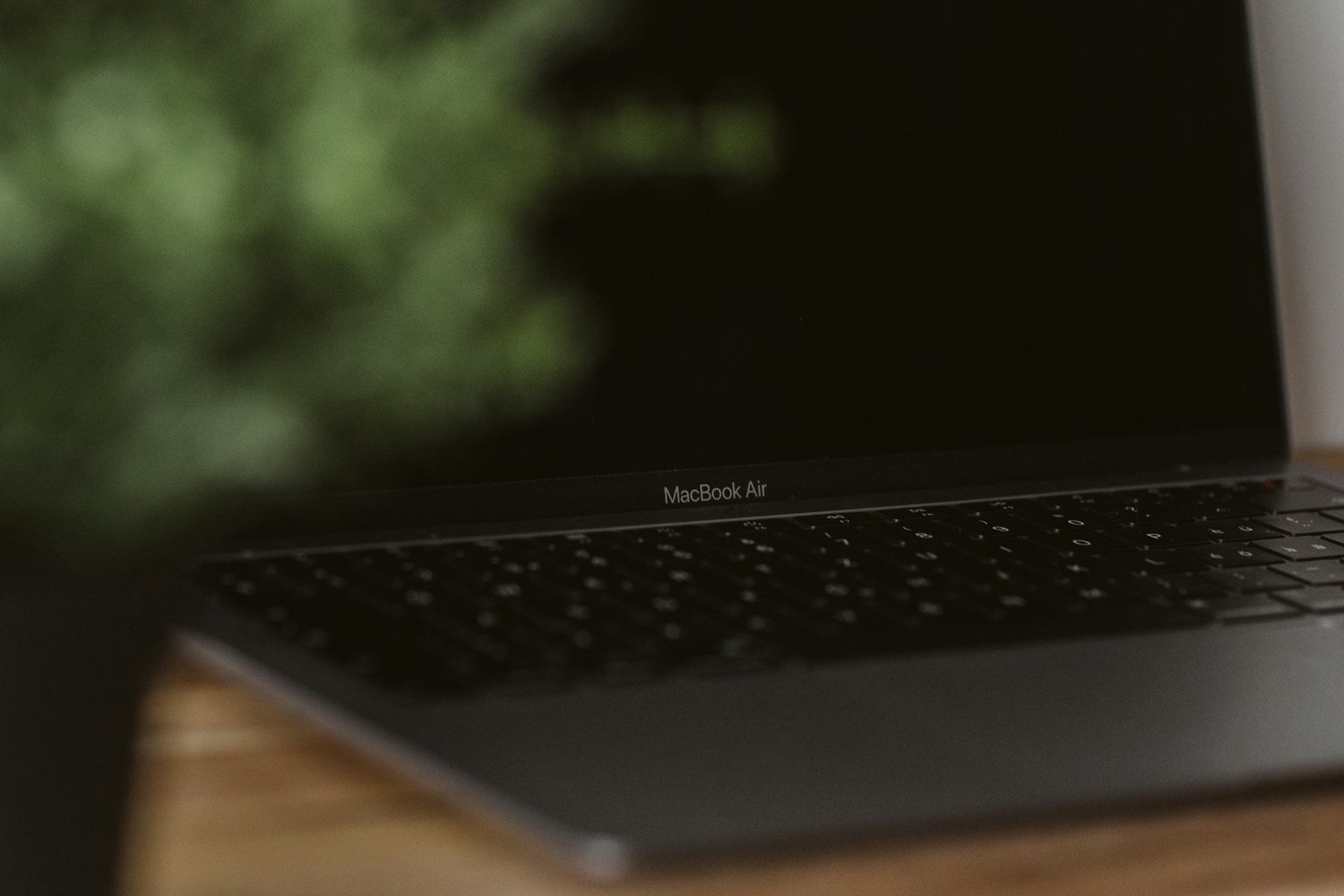 does macbook air m4 have keyboard light