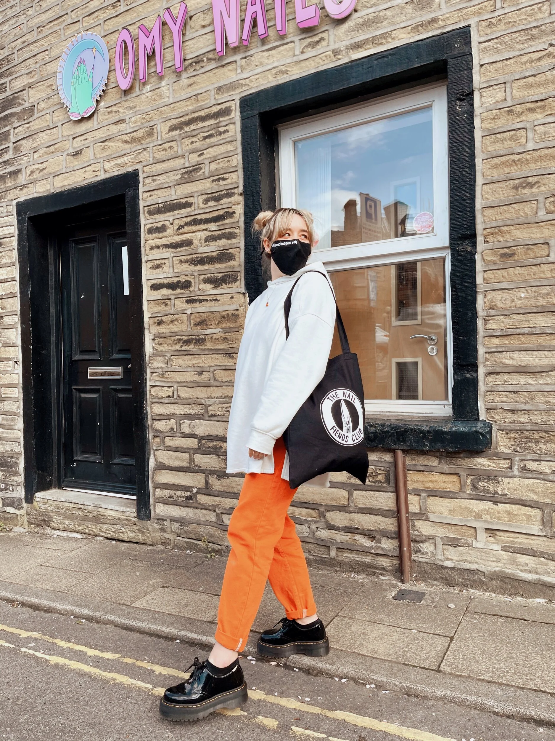 ED4AA087-42D7-4EE5-BDB3-20B883FB19D1