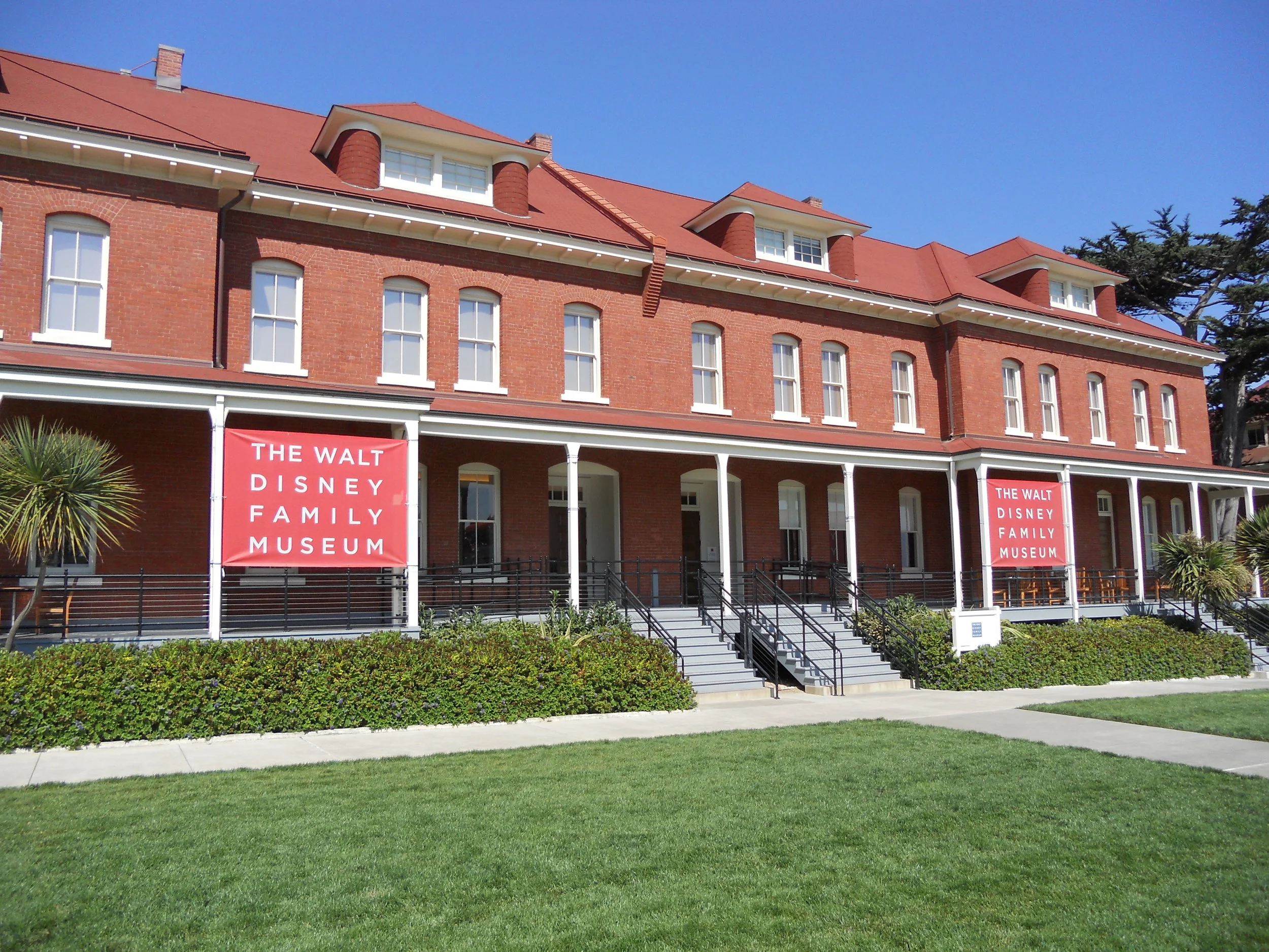 Walt Disney Family Museum Wedding Beachweddingtips