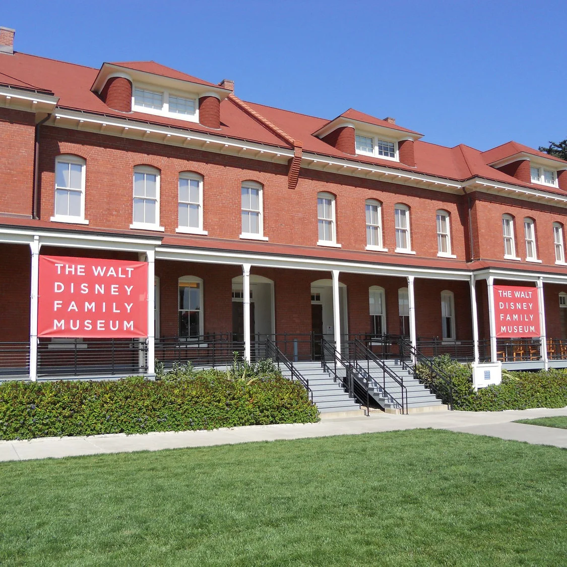 Our Epic San Francisco Day: Walt Disney Family Museum &amp; Golden Gate Bike Adventure!