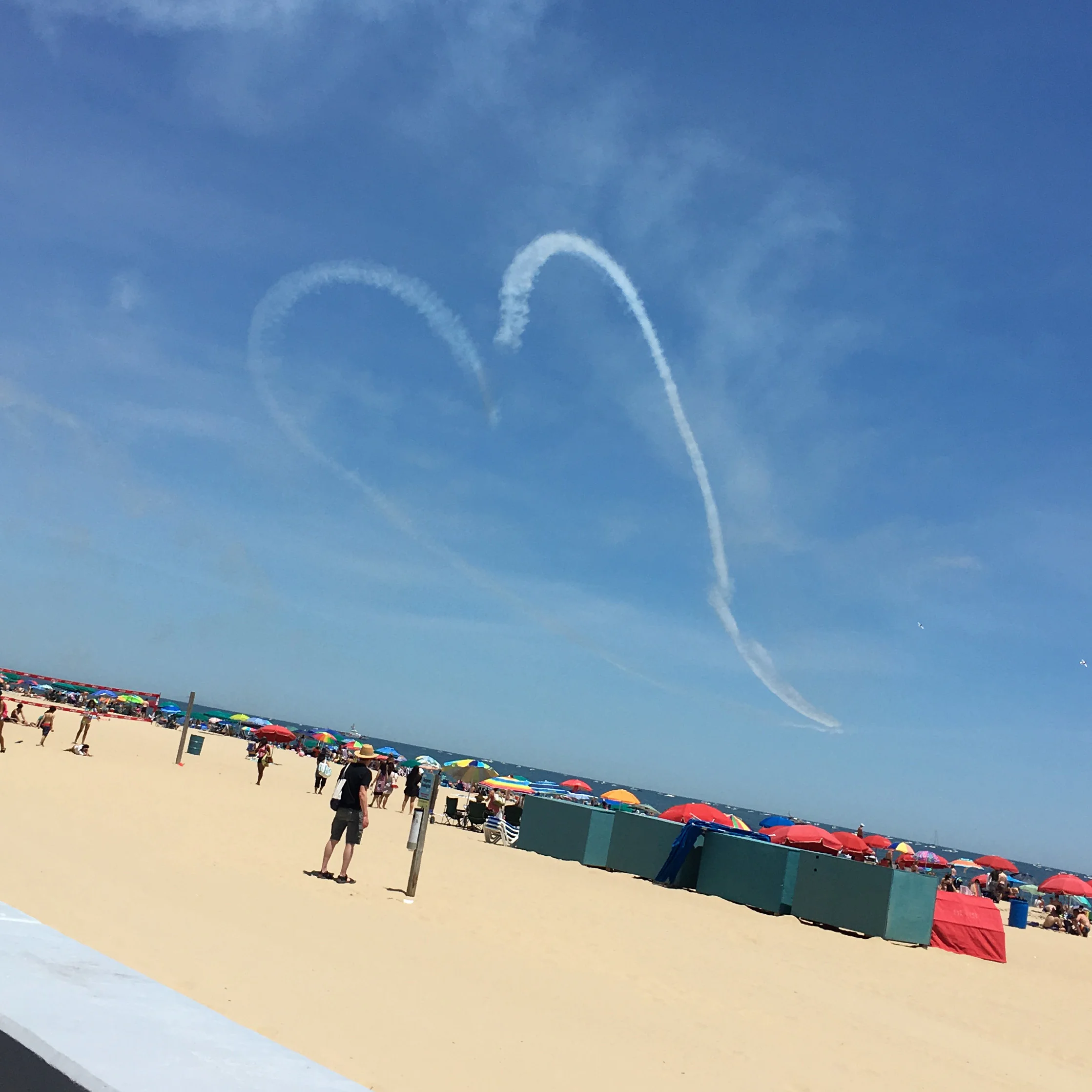 Our DINKs Love Story: An Anniversary Flight to Ocean City, MD!
