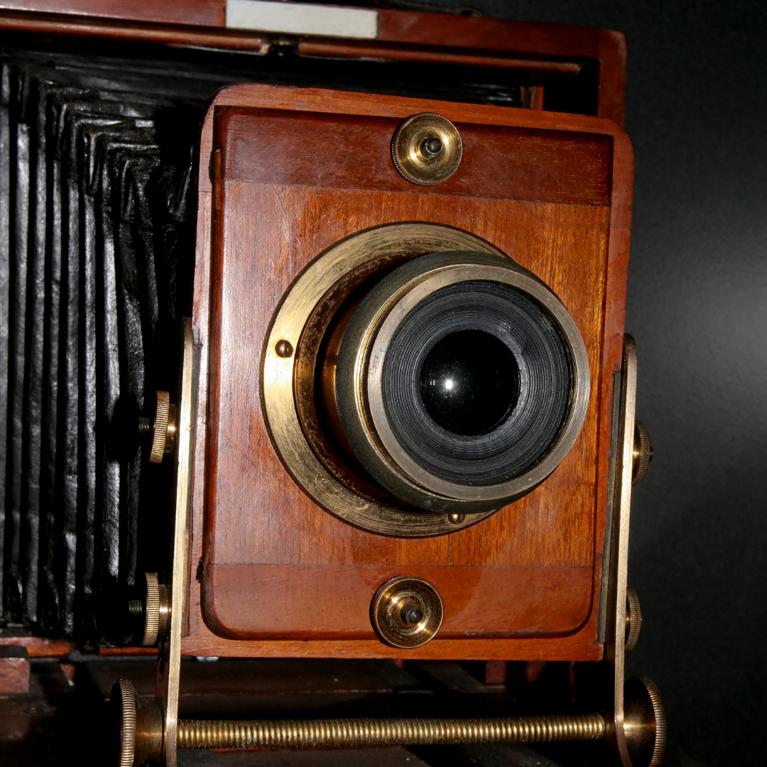 Arts &amp; Culture: Developing Photographs in the Victorian Era