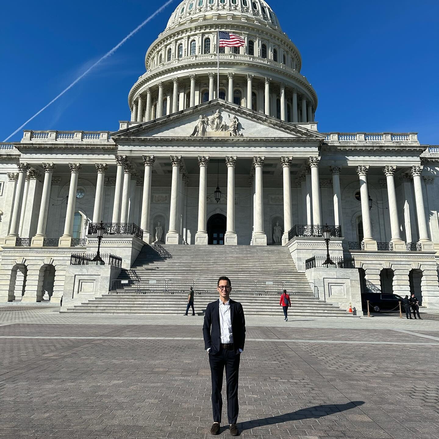 Last fall I had the absolute privilege of lobbying in DC with @llsusa 🩸 on behalf of children&rsquo;s cancer rights. 🤕❤️ I am honored to have partnered with The Leukemia &amp; Lymphoma Society as an ambassador for the larger Dare to Dream Project o