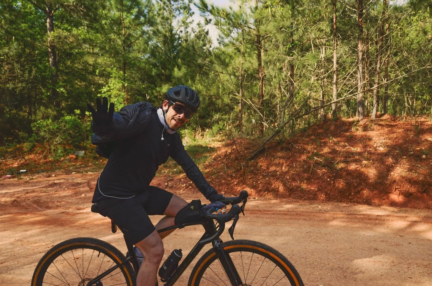 Experiences make the best gifts they say. Give the gift of Super Serious Good Times this year! We have Gravel Roll Gift Cards and the registration for two of our 2026 events open right now on bikereg! 

Wishing you and all your families Merry Holiday