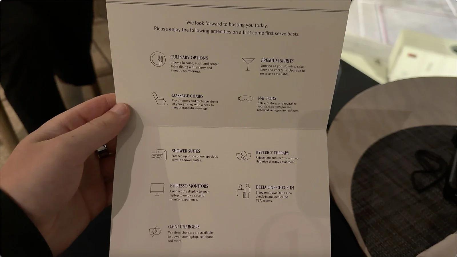 delta-one-lounge-lax-amenities-menu-card.jpg