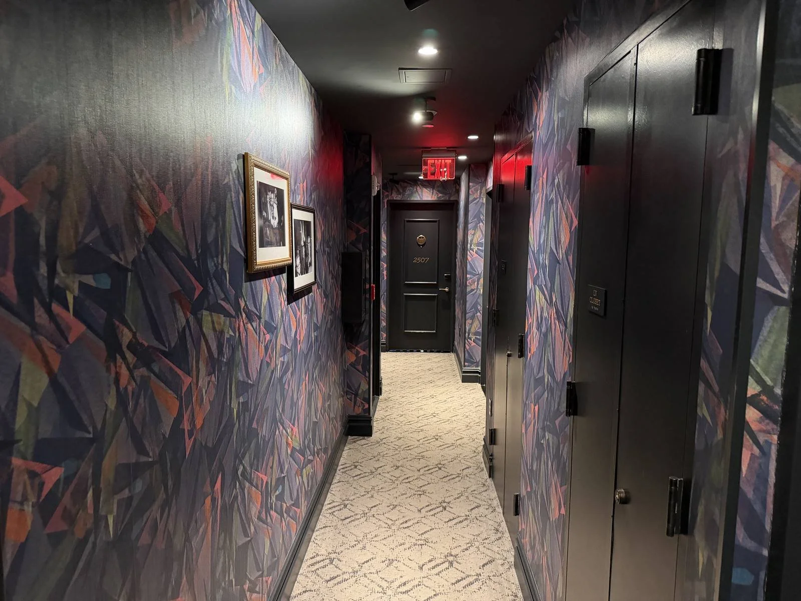 civilian-hotel-new-york-starchild-rooftop-lounge-elevator-corridor
