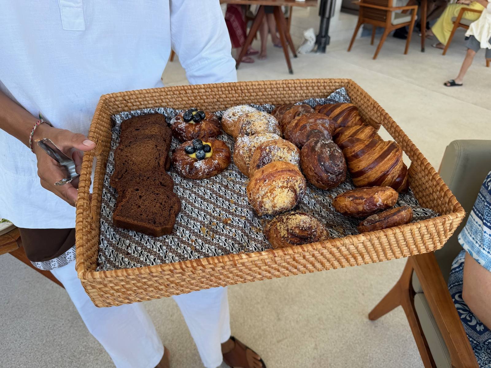 alila-villas-uluwatu-breakfast-pastry-basket-service.jpg