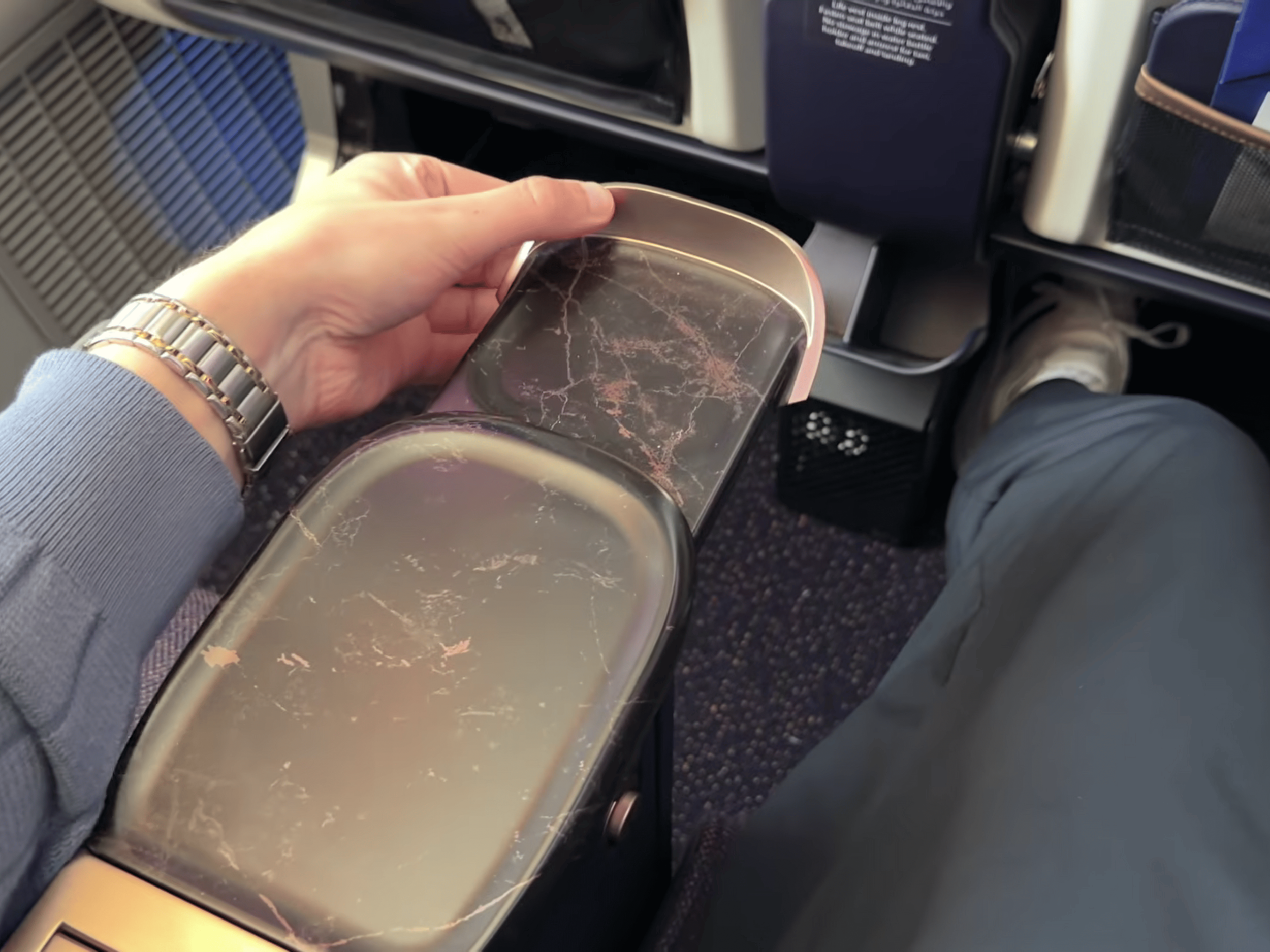 Riyadh Air 787-9 premium economy class seat features