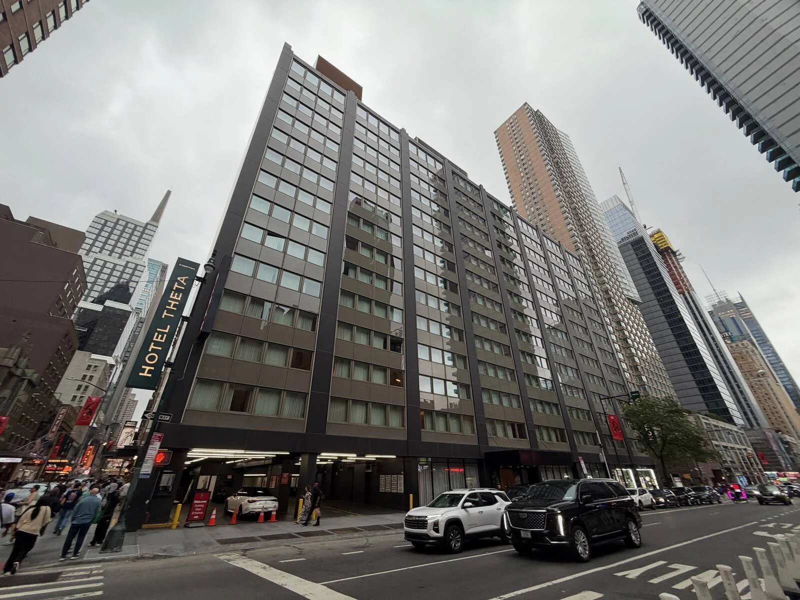 kimpton-theta-new-york-hotel-exterior-street-view