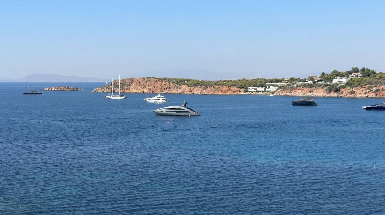 four-seasons-astir-palace-athens-bay-view-yachts-coastline