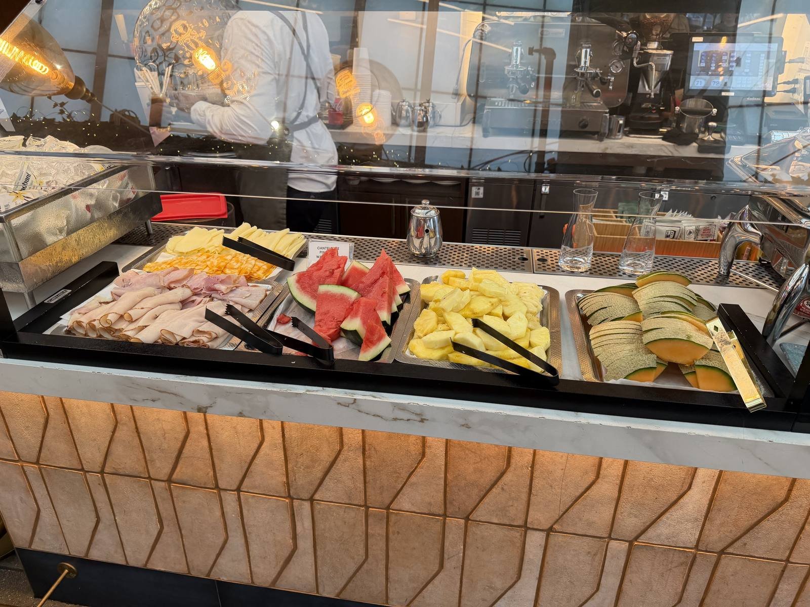 kimpton-theta-new-york-bar-sprezzatura-breakfast-fruit-cold-cuts