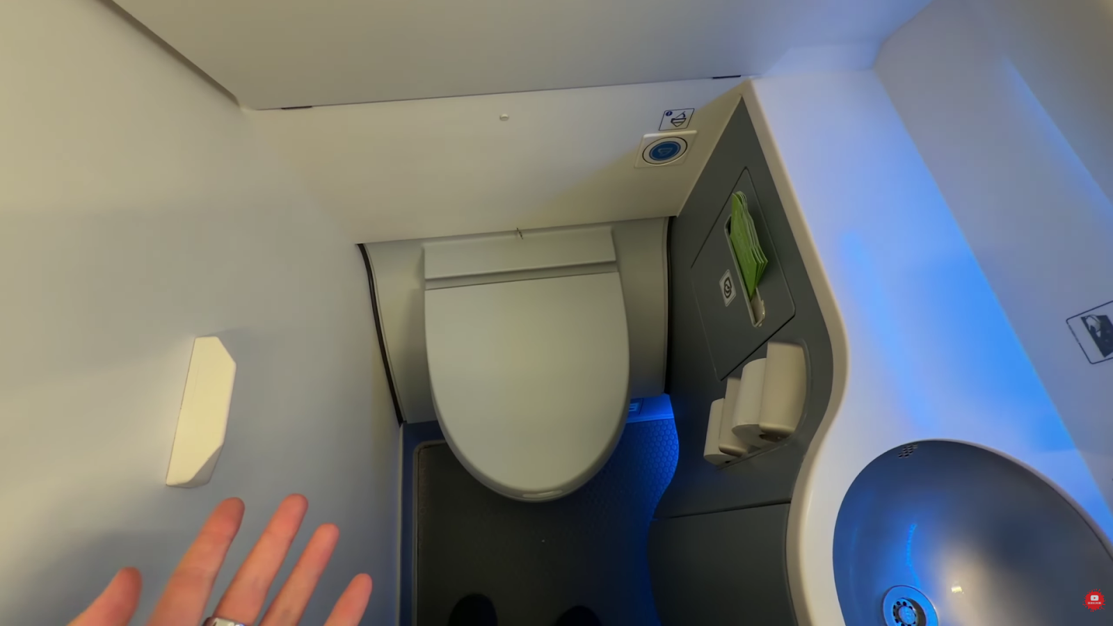TAP Portugal A330-900 business class lavatory