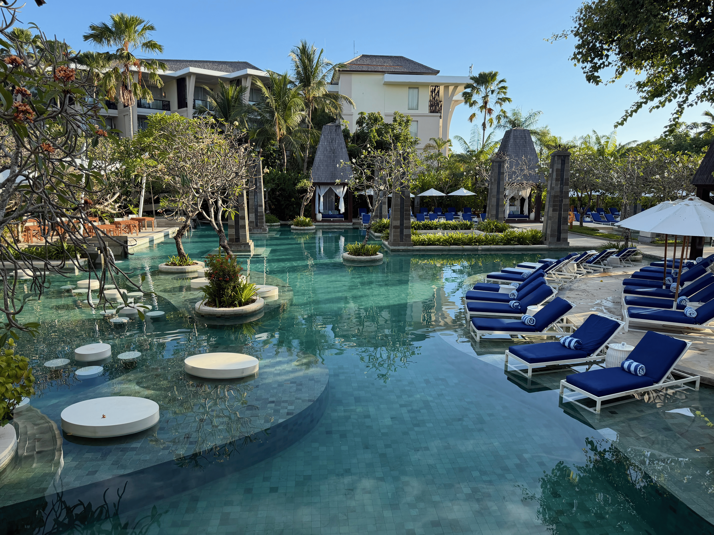 Sofitel Bali Nusa Dua swimming pool