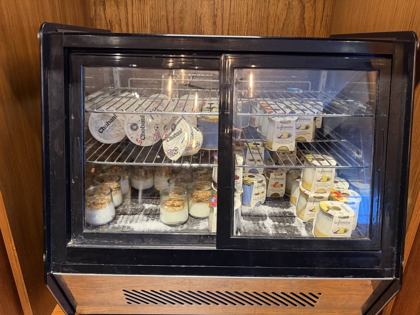 intercontinental-new-york-times-square-breakfast-buffet-yogurt-case