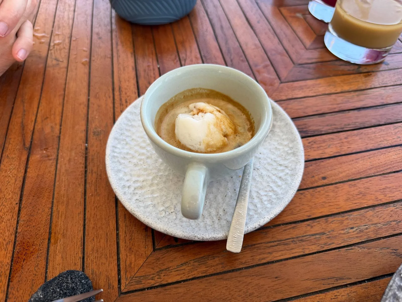 alila-villas-uluwatu-breakfast-affogato-coffee-dessert