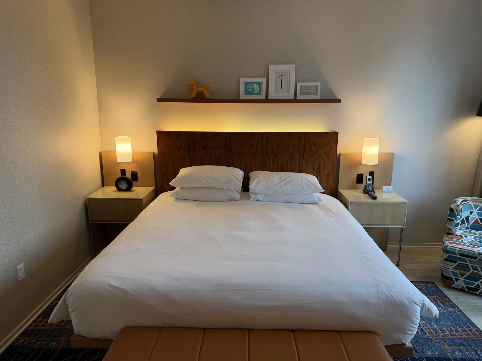 hyatt-centric-times-square-king-room-headboard-pillows.jpg