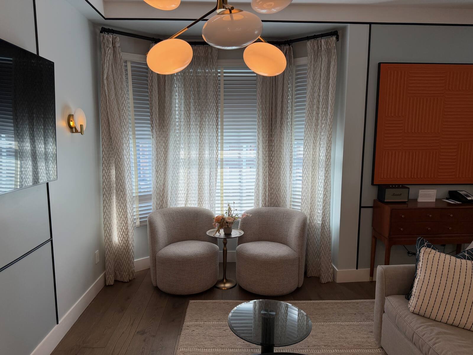 hotel-belleclaire-new-york-presidential-suite-window-seating-nook