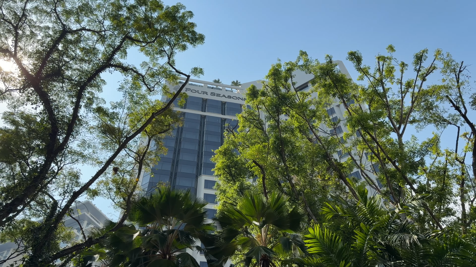 Four Seasons Singapore exterior