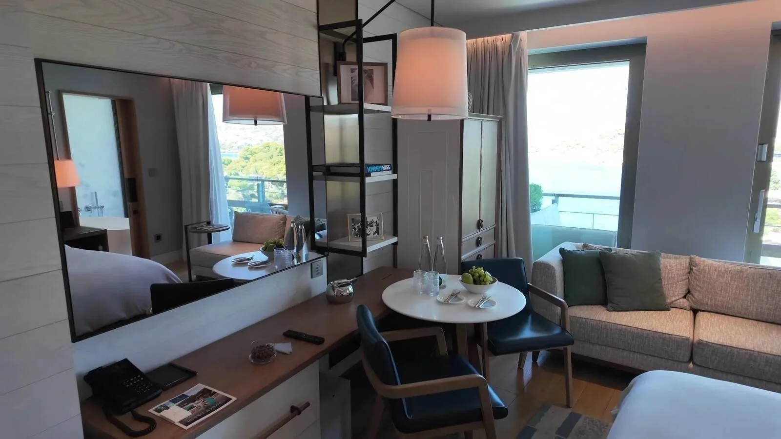 four-seasons-astir-palace-athens-arion-ocean-view-room-living-dining-area