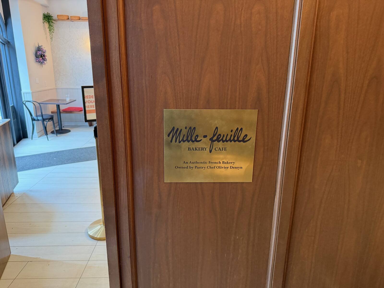hotel-belleclaire-new-york-mille-feuille-entrance-signage.jpg