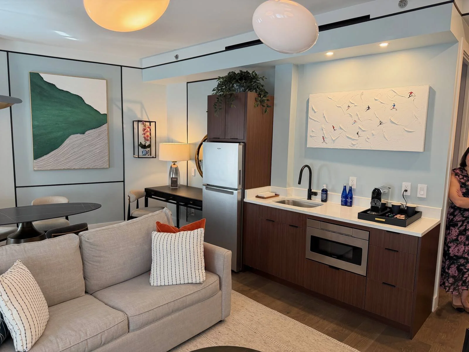 hotel-belleclaire-new-york-presidential-suite-kitchenette-b