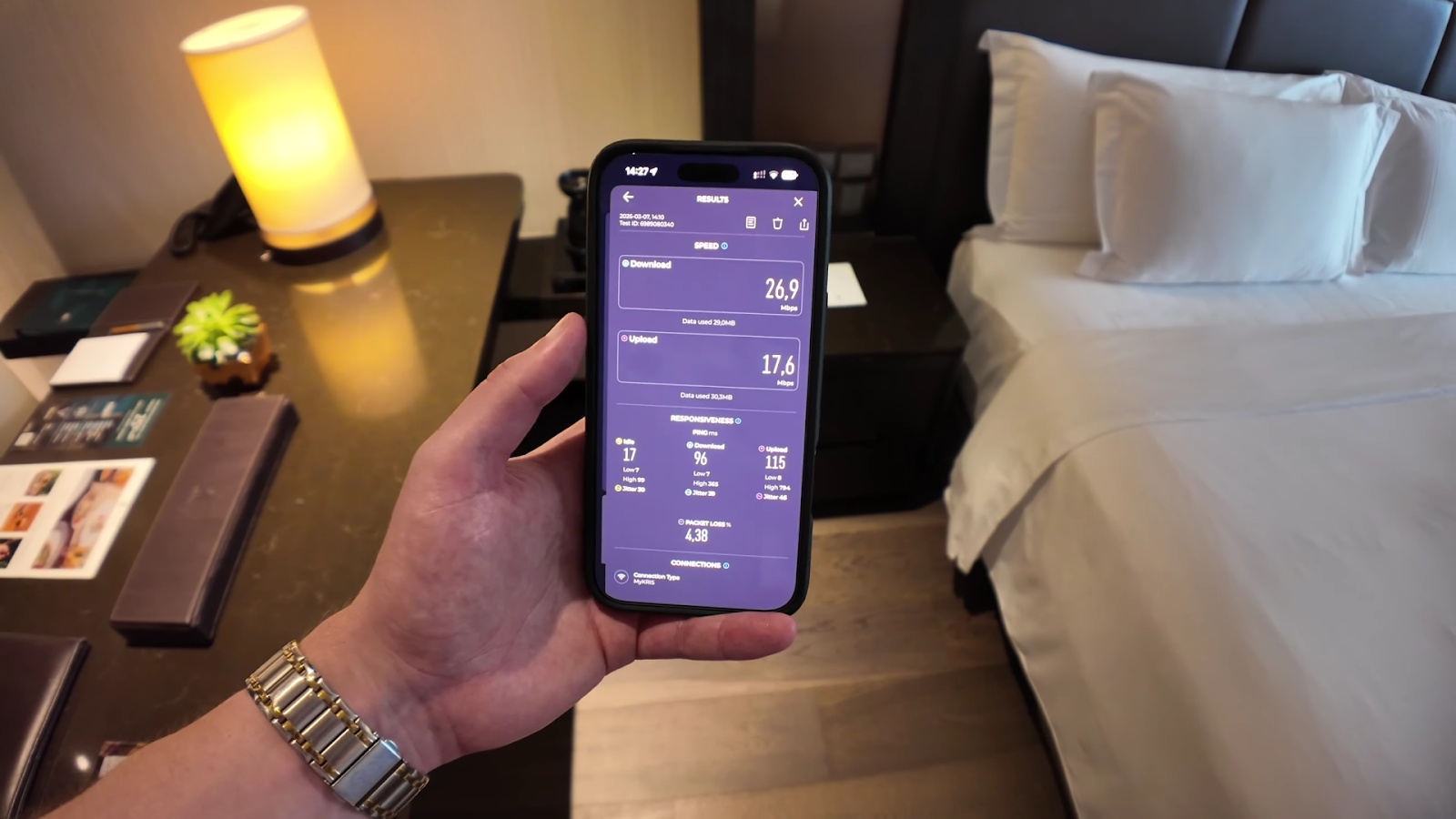 Banyan Tree Kuala Lumpur room 5605 wifi speed