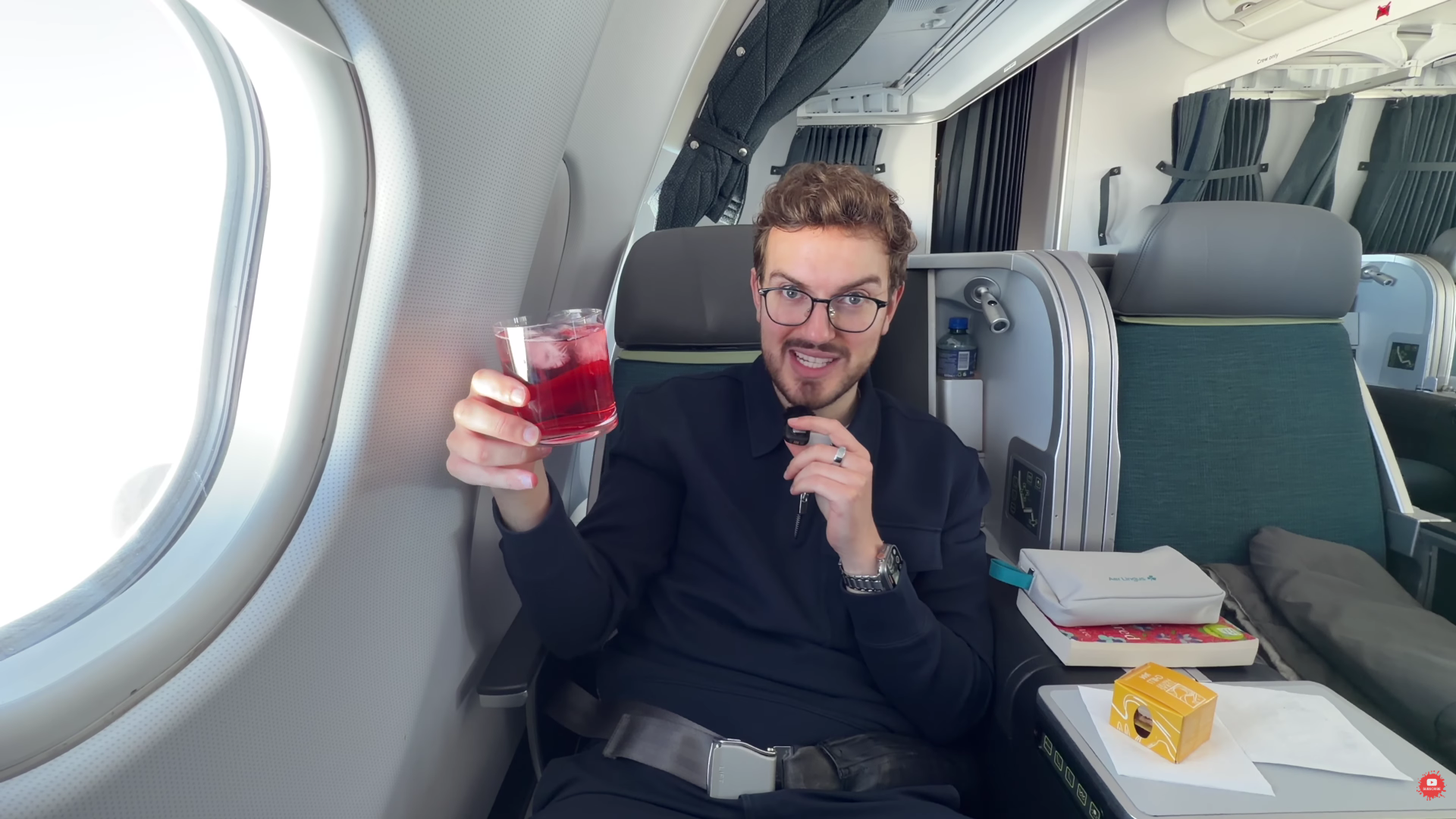 Aer Lingus A330-300 business class snacks
