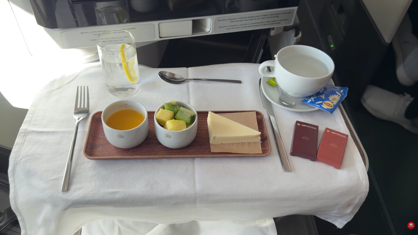 TAP Portugal A330-900 business class dessert
