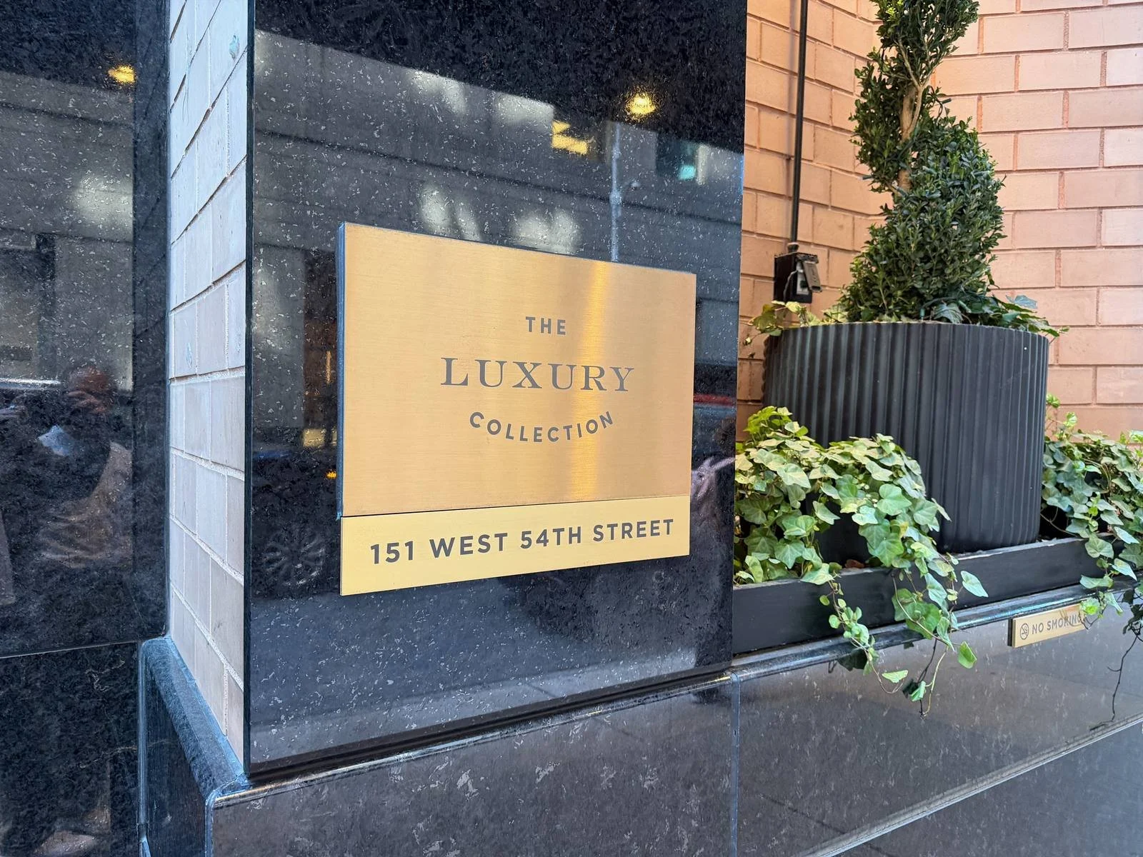 the-london-nyc-luxury-collection-entrance-sign-151-west-54th-street