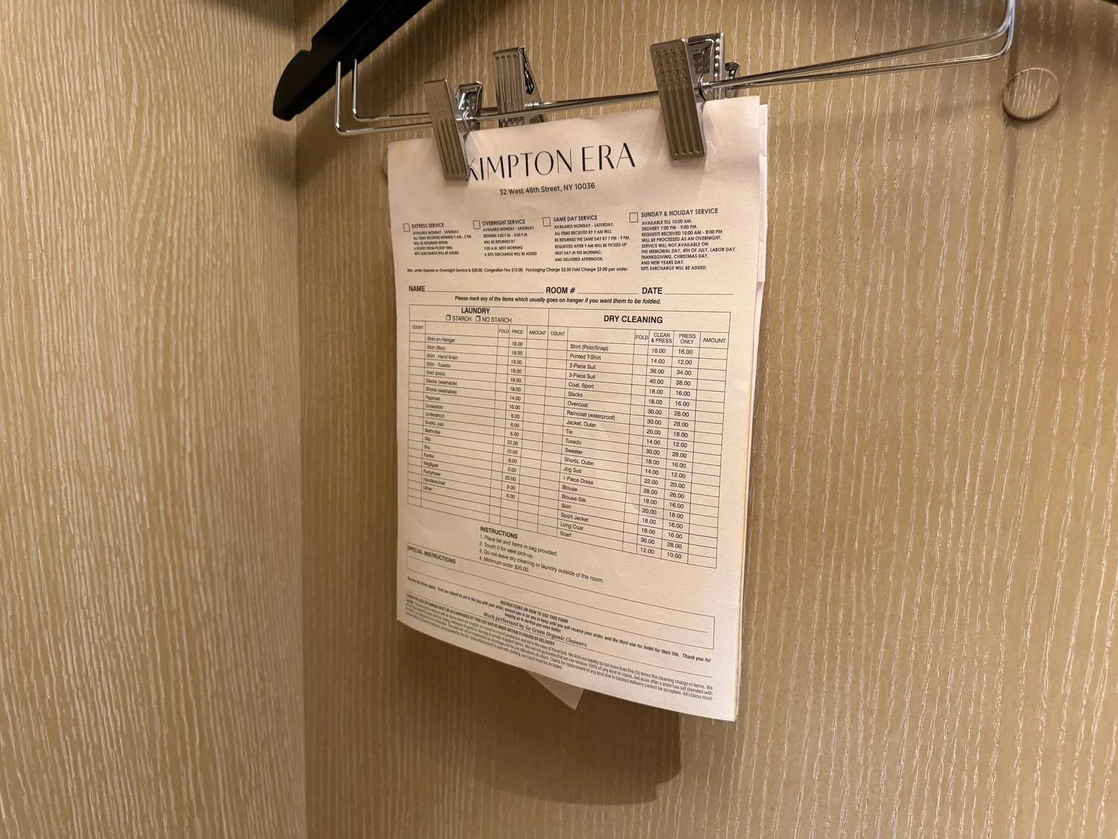 kimpton-era-midtown-new-york-queen-room-services