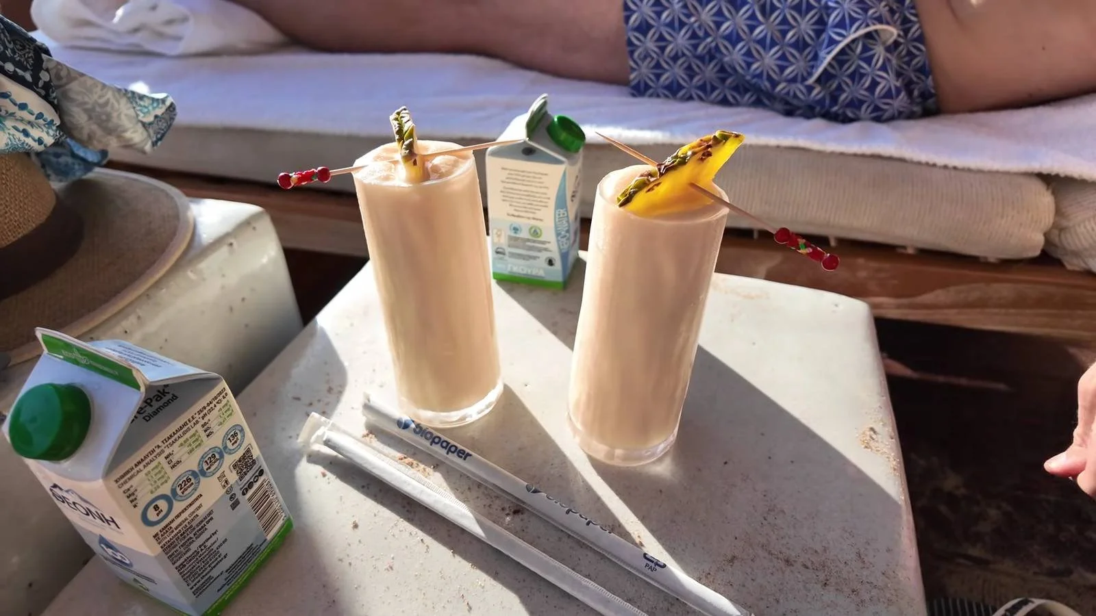 four-seasons-astir-palace-athens-tropical-pina-coladas-beach