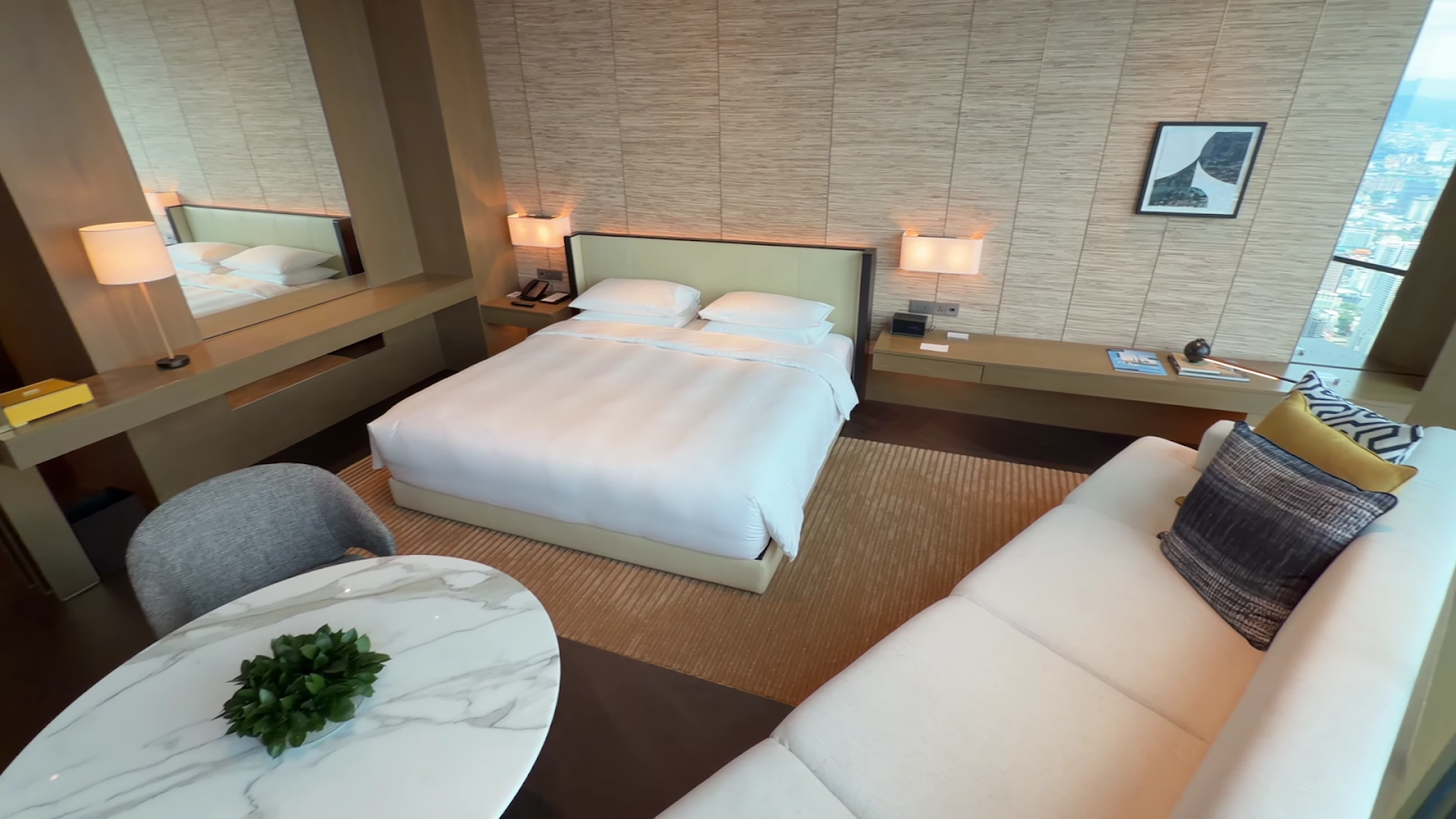 Park Hyatt Kuala Lumpur base room