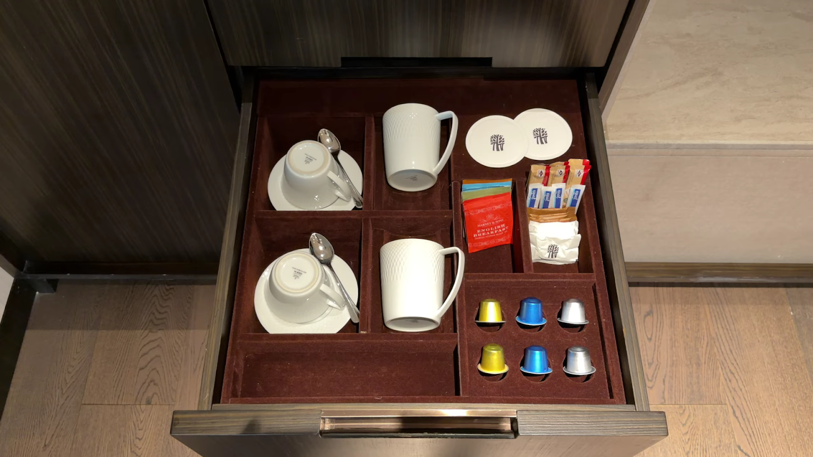 Banyan Tree Kuala Lumpur room 5605 mugs and teas