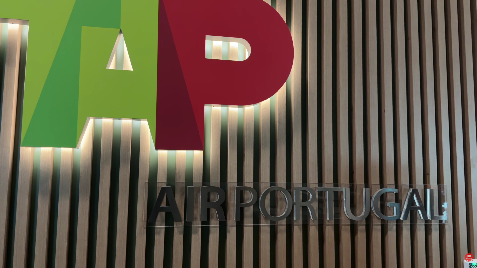 Non-Schengen Atlantico Lounge.