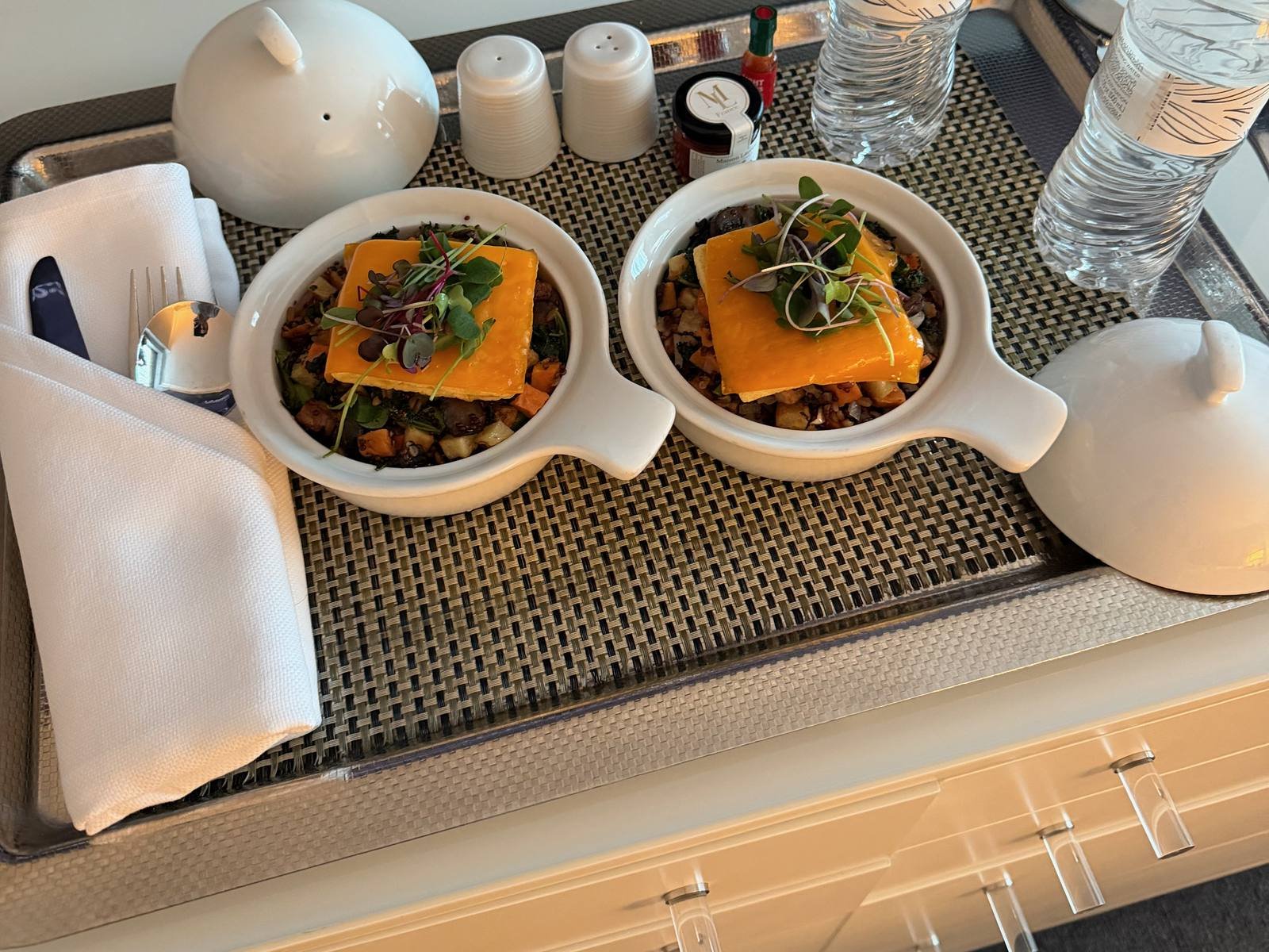 waldorf-astoria-chicago-in-room-breakfast-tray-hash-bowls.jpg