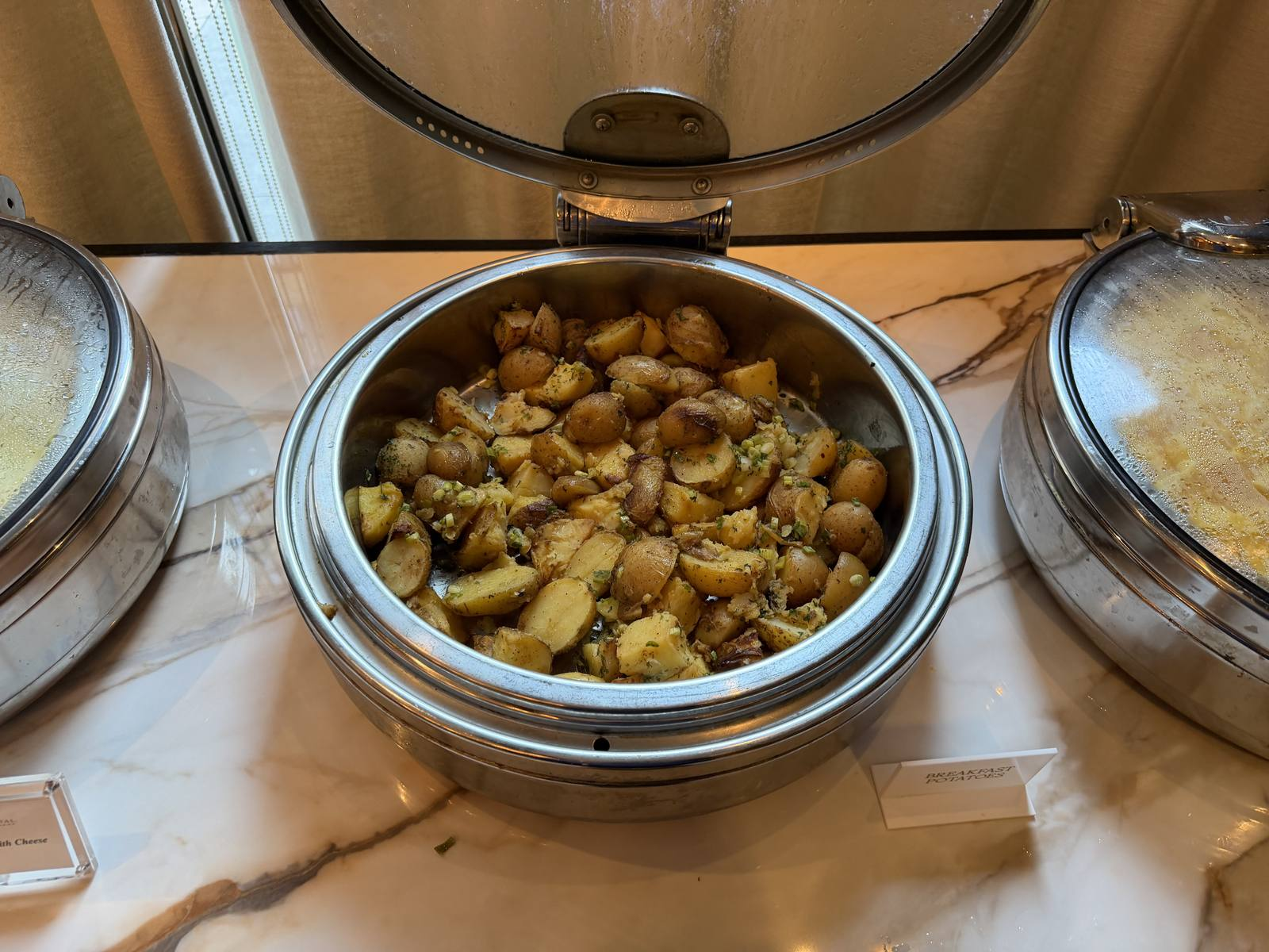 intercontinental-new-york-times-square-breakfast-buffet-potatoes