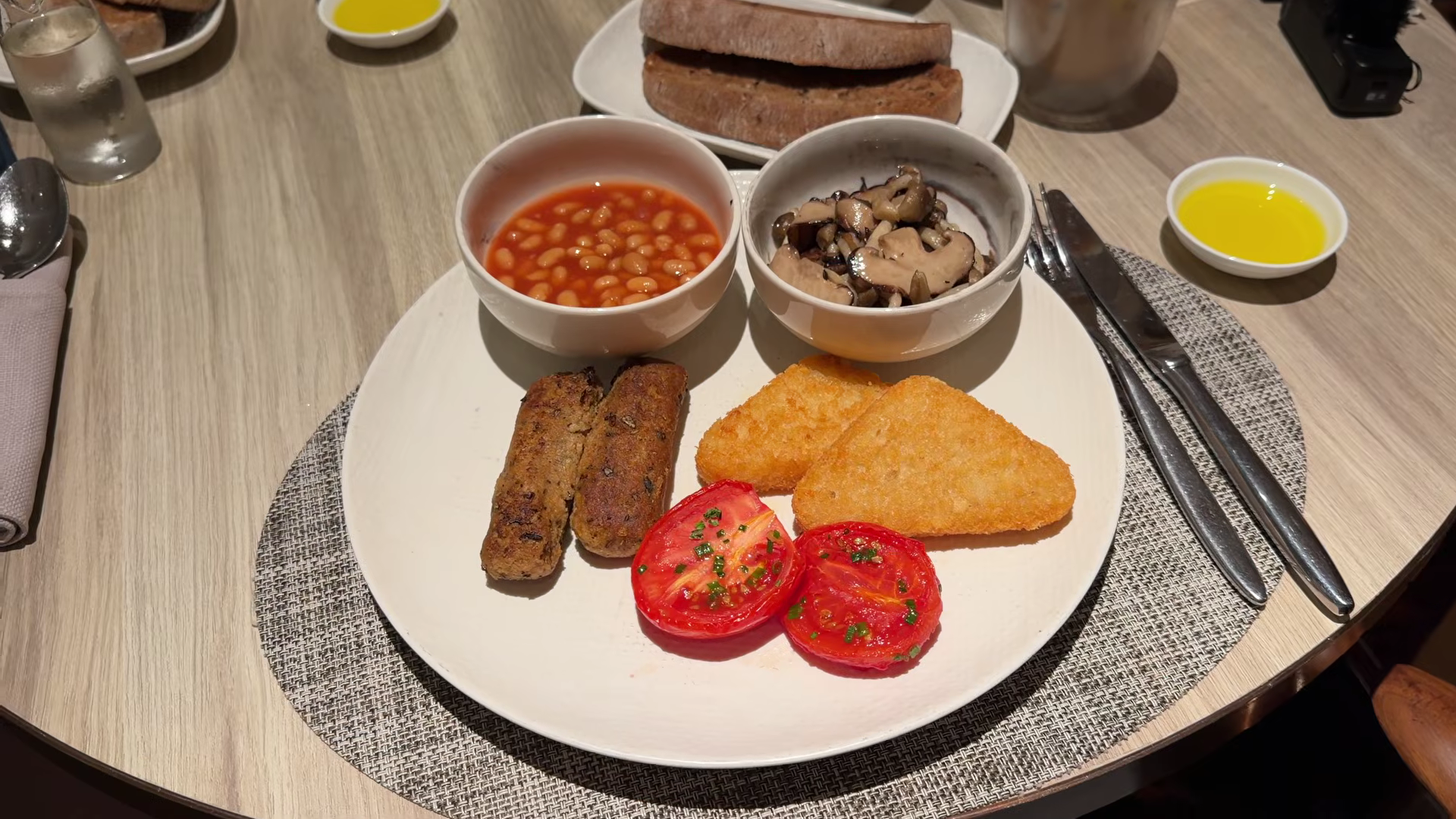 Four Seasons Singapore breakfast at nobu
