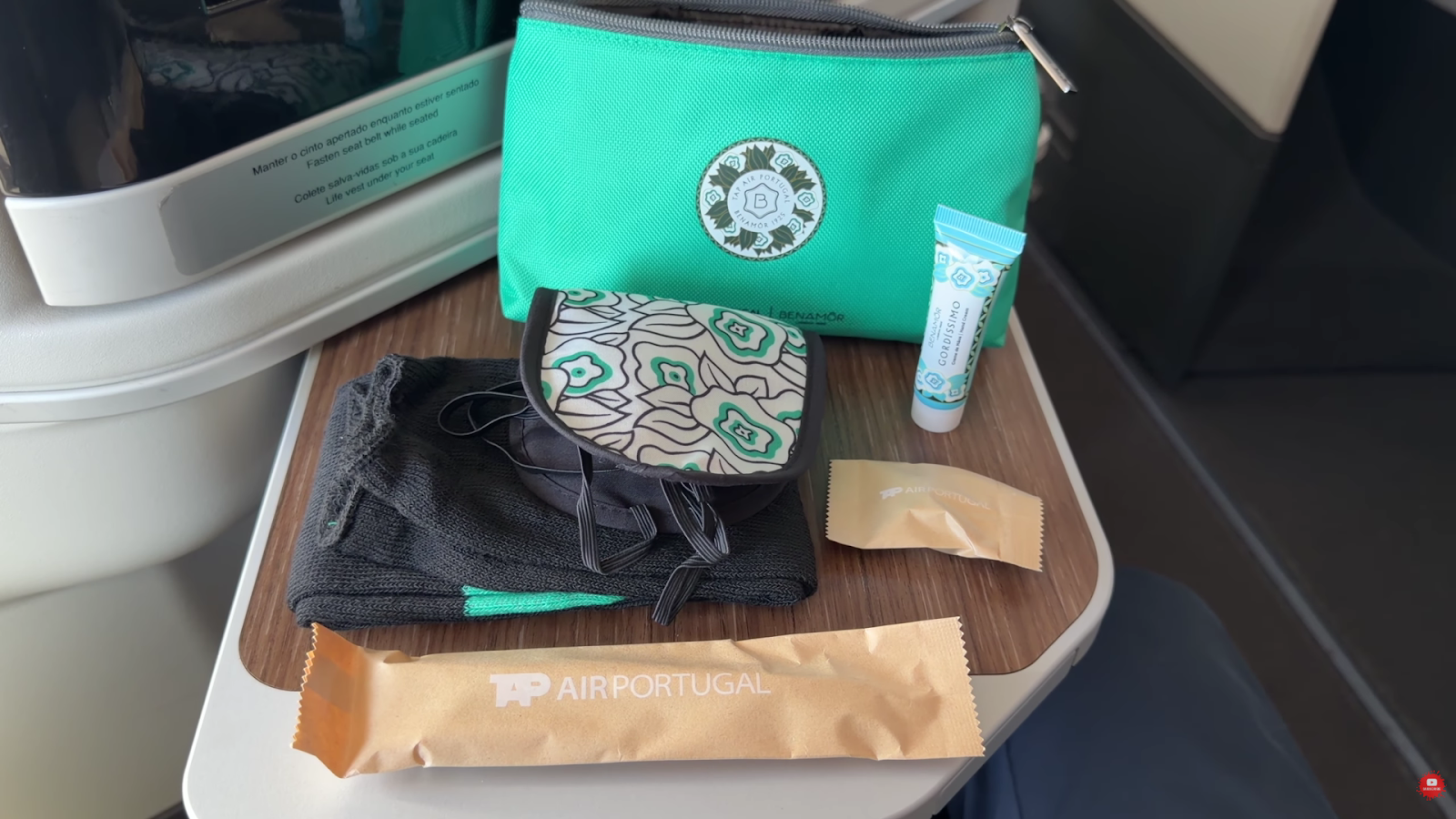 TAP Portugal A330-900 business class amenity kit