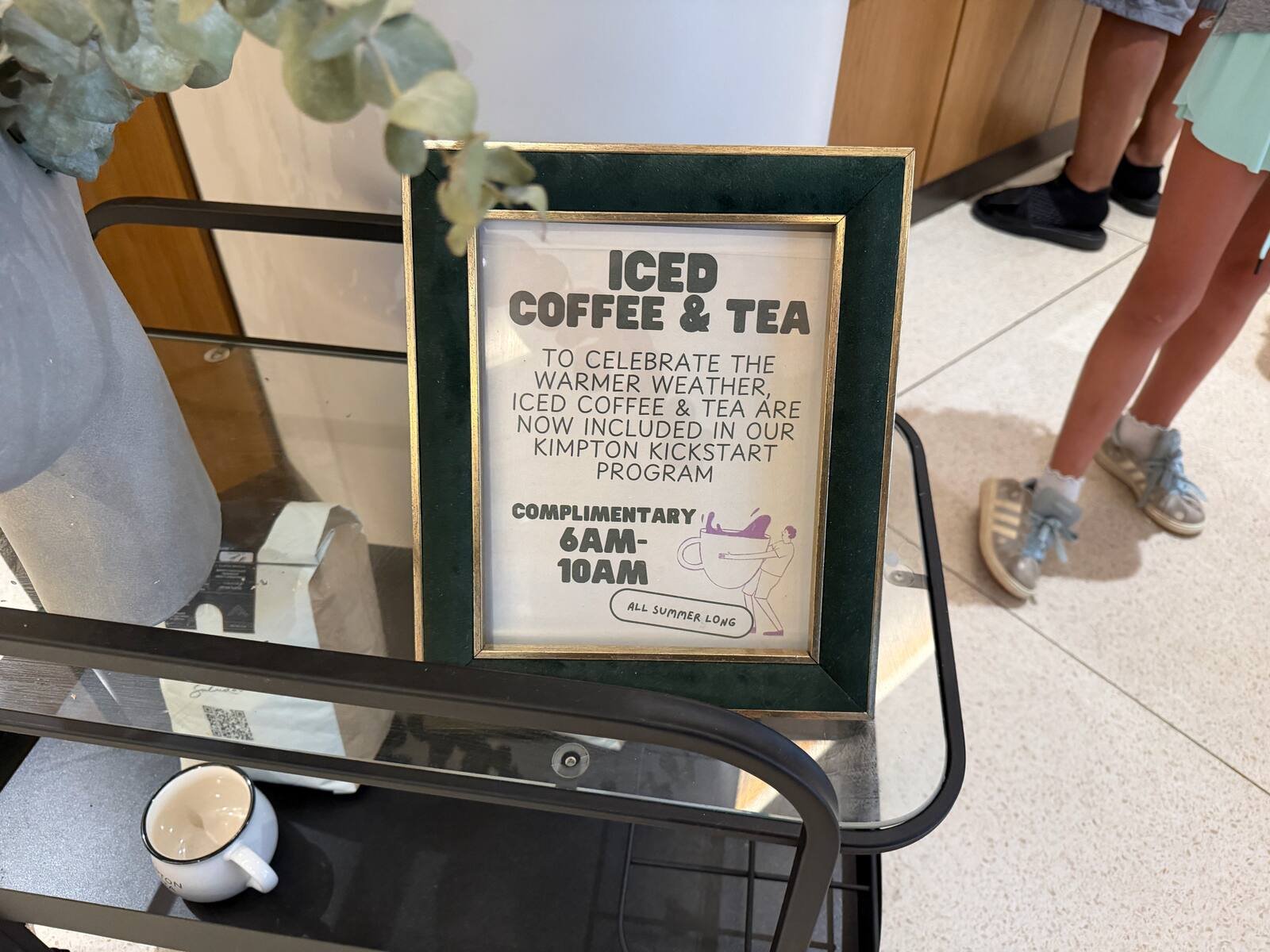 kimpton-theta-new-york-iced-coffee-tea-signage